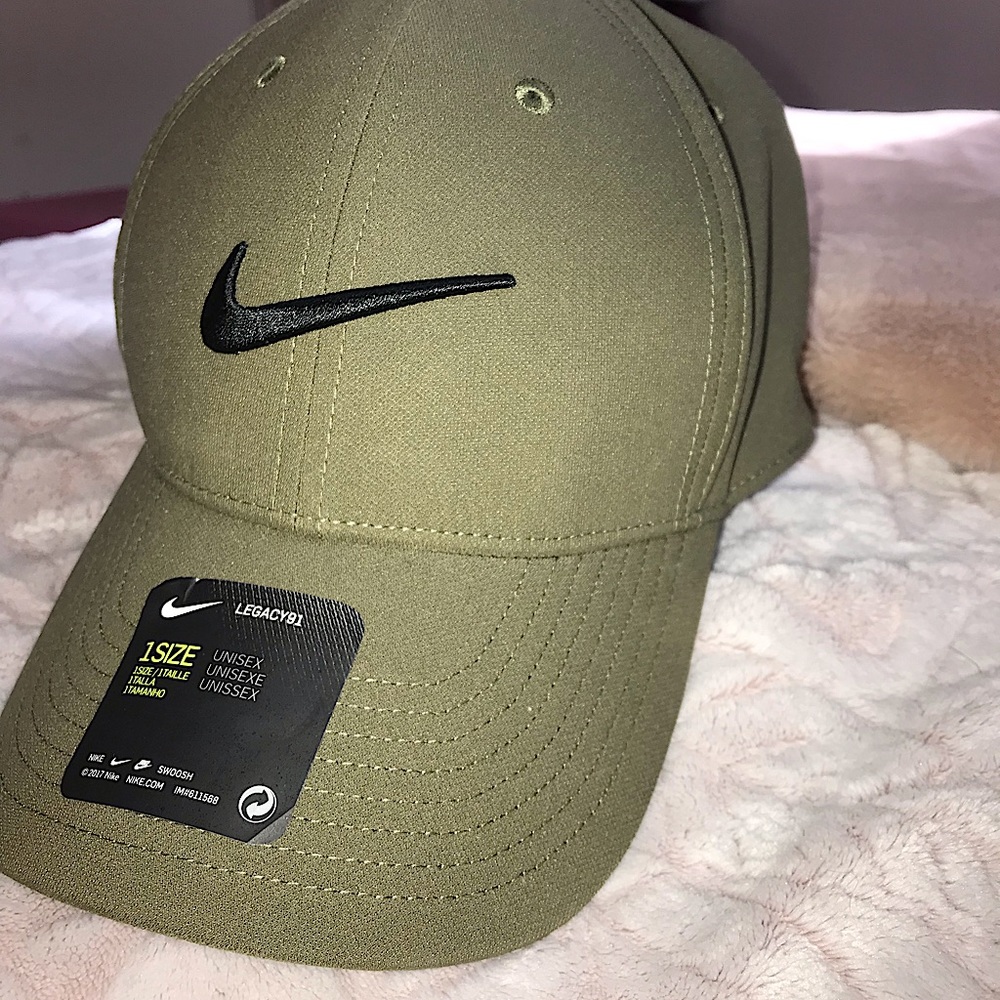 COPY - Nike hat